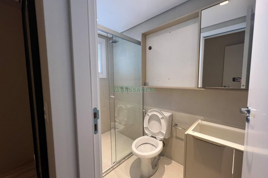 Apto Mobiliado com 129m², 3 dormitórios, no bairro Petrópolis em Caxias do Sul para Alugar