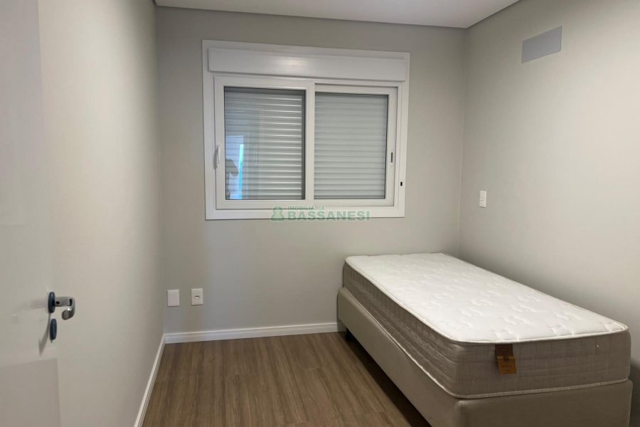 Apto Mobiliado com 129m², 3 dormitórios, no bairro Petrópolis em Caxias do Sul para Alugar