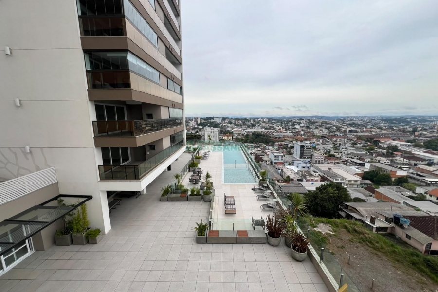 Apto Mobiliado com 129m², 3 dormitórios, no bairro Petrópolis em Caxias do Sul para Alugar