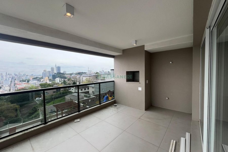 Apto Mobiliado com 129m², 3 dormitórios, no bairro Petrópolis em Caxias do Sul para Alugar