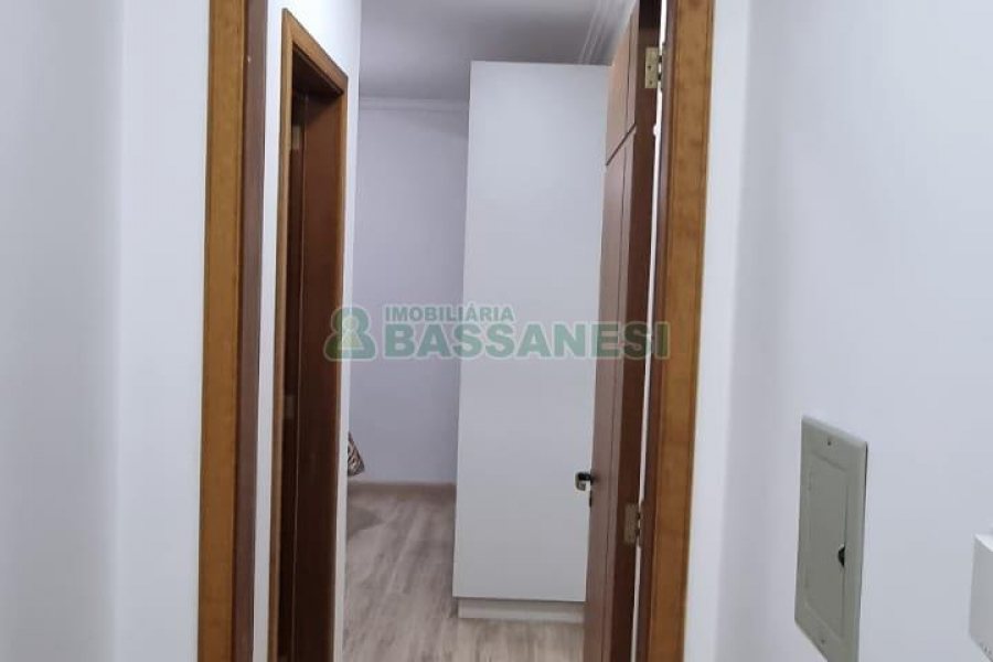 Casa com 131m², 2 dormitórios, 1 vaga, no bairro Vila Verde em Caxias do Sul para Comprar