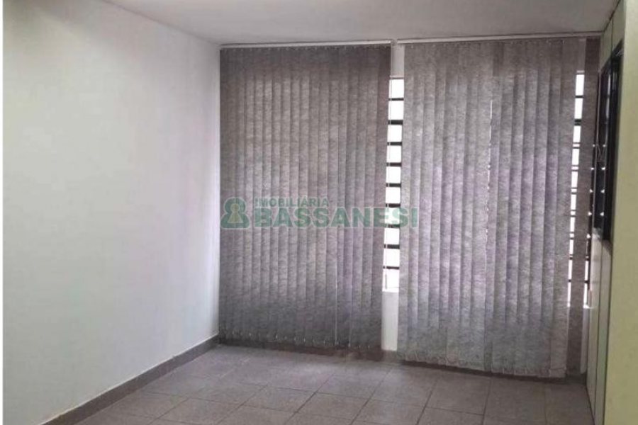 Loja com 247m², no bairro Centro em Caxias do Sul para Alugar
