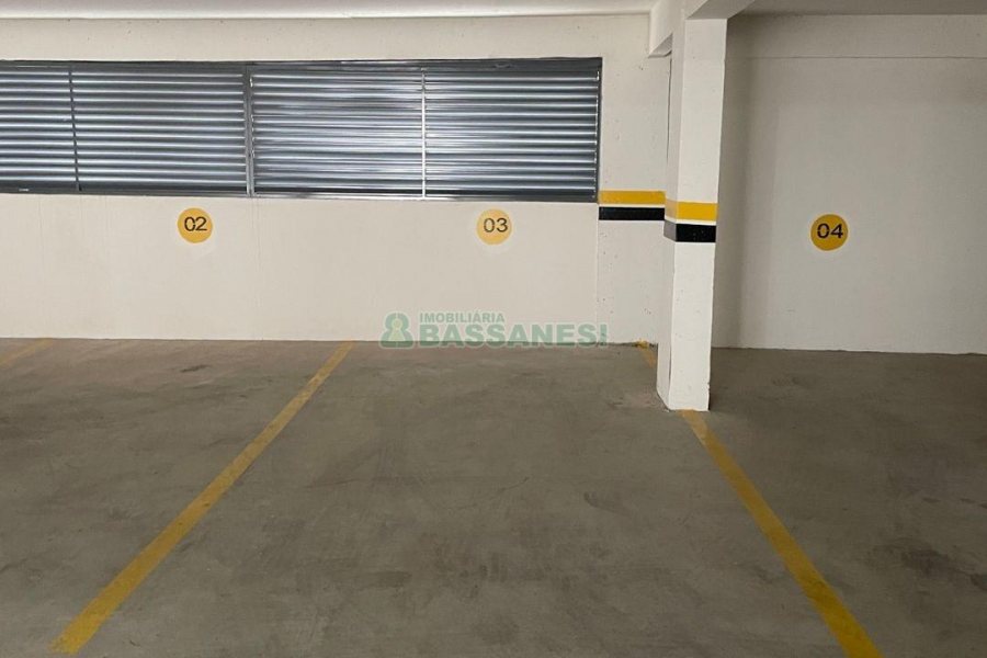 Apartamento com 58m², 2 dormitórios, 1 vaga, no bairro Rio Branco em Caxias do Sul para Comprar