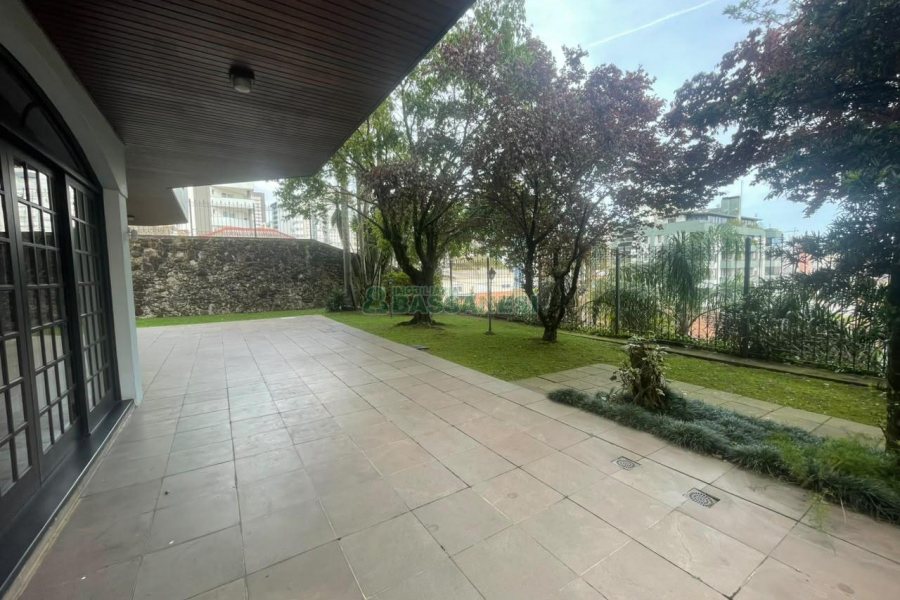 Apartamento com 322m², 3 dormitórios, 4 vagas, no bairro Madureira em Caxias do Sul para Comprar