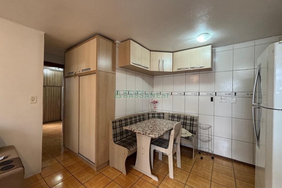 Apartamento com 52m², 2 dormitórios, 1 vaga, no bairro De Zorzi em Caxias do Sul para Alugar
