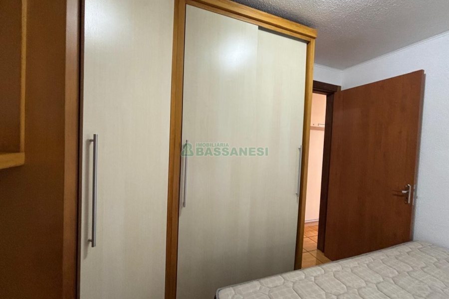 Apartamento com 52m², 2 dormitórios, 1 vaga, no bairro De Zorzi em Caxias do Sul para Alugar
