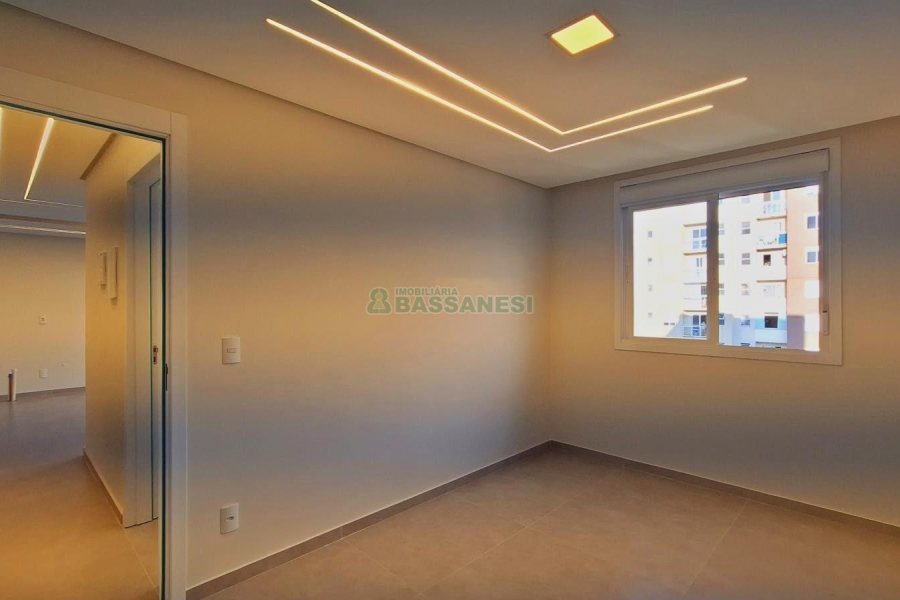 Apartamento com 65m², 2 dormitórios, 1 vaga, no bairro De Lazzer em Caxias do Sul para Alugar