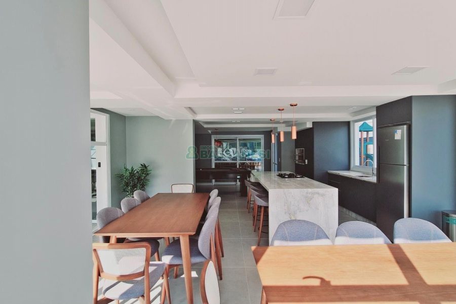 Apartamento com 65m², 2 dormitórios, 1 vaga, no bairro De Lazzer em Caxias do Sul para Alugar