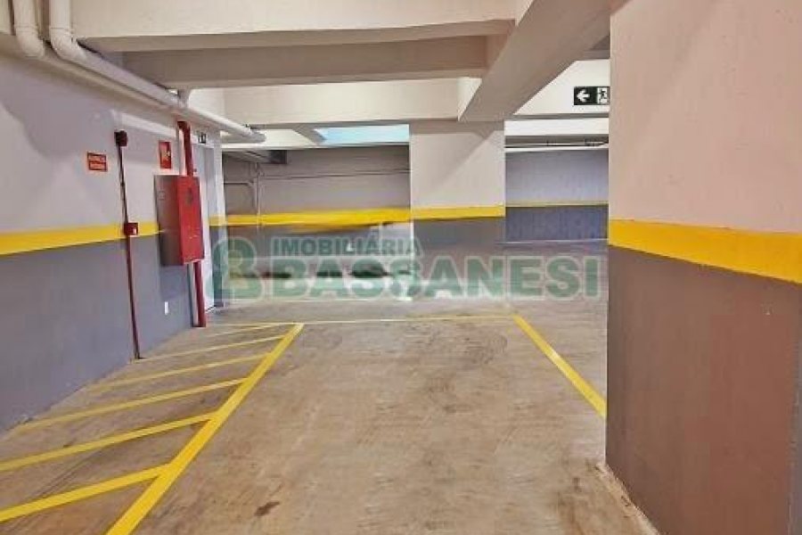 Apartamento com 65m², 2 dormitórios, 1 vaga, no bairro De Lazzer em Caxias do Sul para Alugar