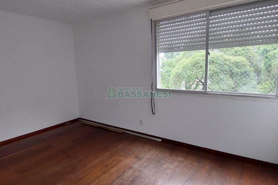 Apartamento com 70m², 2 dormitórios, 1 vaga, no bairro Petrópolis em Caxias do Sul para Alugar