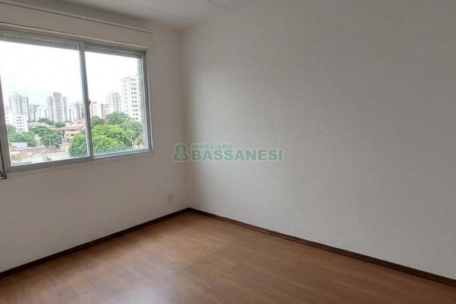 Apartamento com 70m², 2 dormitórios, 1 vaga, no bairro Petrópolis em Caxias do Sul para Alugar