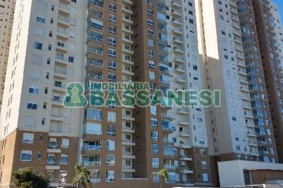 Apartamento com 111m², 3 dormitórios, 2 vagas, no bairro Cristo Redentor em Caxias do Sul para Alugar