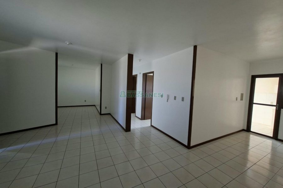 Apartamento com 94m², 2 dormitórios, 1 vaga, no bairro Desvio Rizzo em Caxias do Sul para Alugar