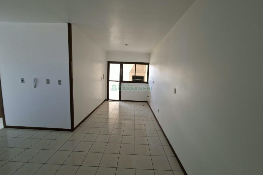 Apartamento com 94m², 2 dormitórios, 1 vaga, no bairro Desvio Rizzo em Caxias do Sul para Alugar