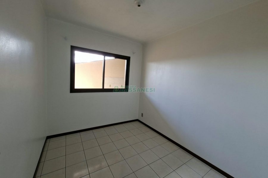 Apartamento com 94m², 2 dormitórios, 1 vaga, no bairro Desvio Rizzo em Caxias do Sul para Alugar