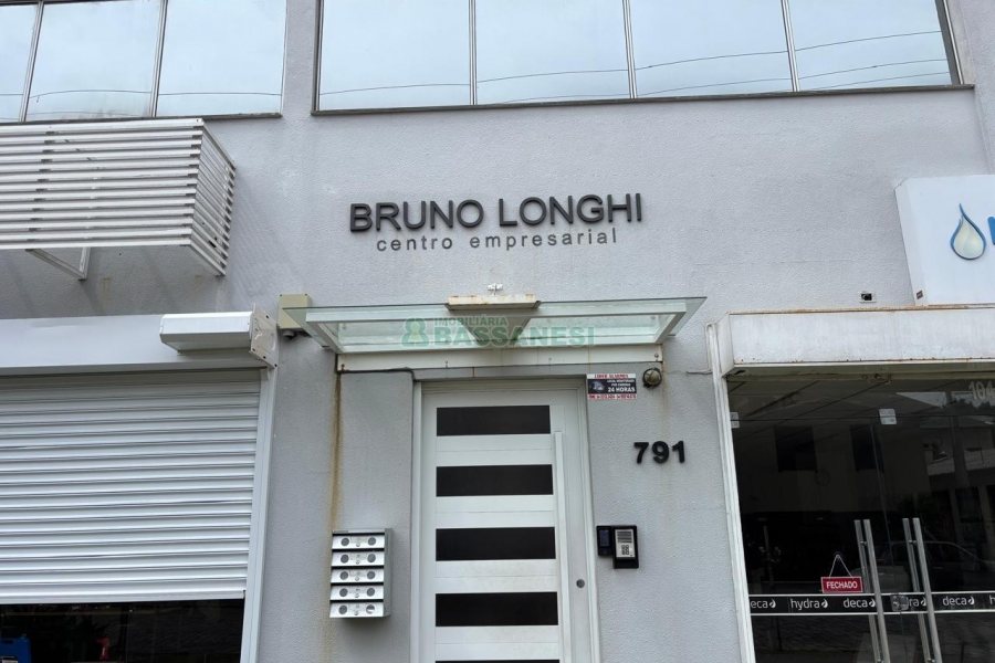 Sala com 92m², no bairro Panazzolo em Caxias do Sul para Alugar
