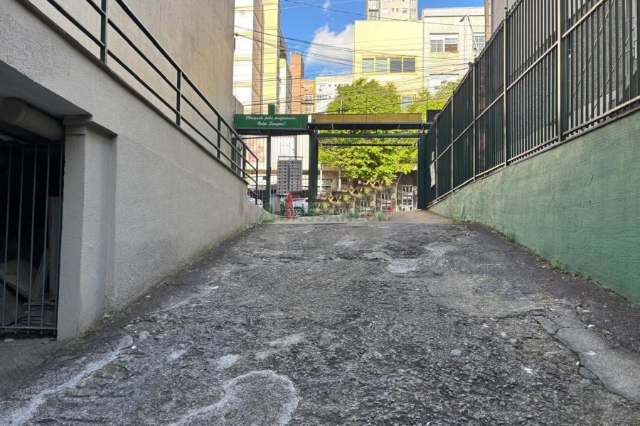 Loja com 30m², no bairro Centro em Caxias do Sul para Alugar