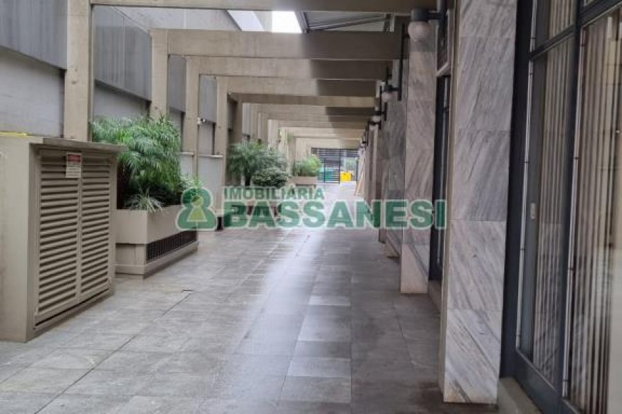 Apartamento com 74m², 3 dormitórios, no bairro São Pelegrino em Caxias do Sul para Alugar