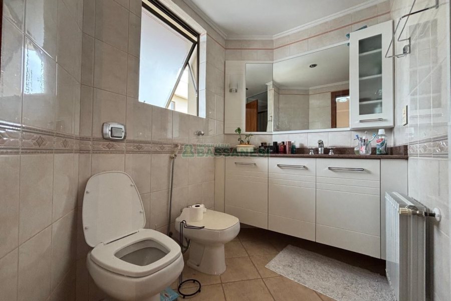 Apartamento com 108m², 2 dormitórios, 1 vaga, no bairro São Pelegrino em Caxias do Sul para Alugar