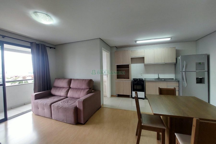 Apto Mobiliado com 60m², 1 dormitório, 1 vaga, no bairro Villagio Iguatemi em Caxias do Sul para Alugar
