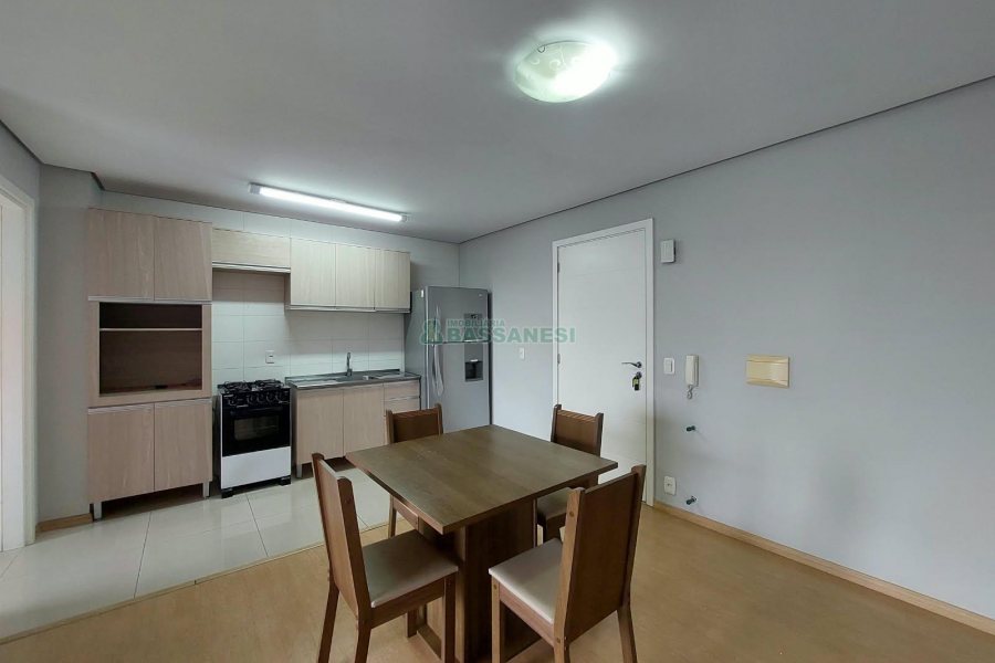 Apto Mobiliado com 60m², 1 dormitório, 1 vaga, no bairro Villagio Iguatemi em Caxias do Sul para Alugar
