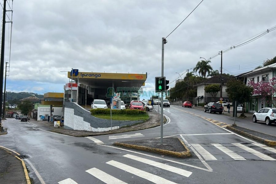 Loja com 114m², no bairro Cruzeiro em Caxias do Sul para Alugar