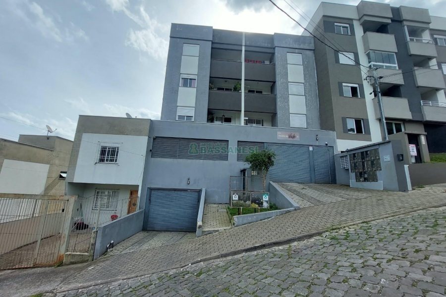 Apartamento com 65m², 2 dormitórios, 1 vaga, no bairro Nossa Senhora das Graças em Caxias do Sul para Alugar