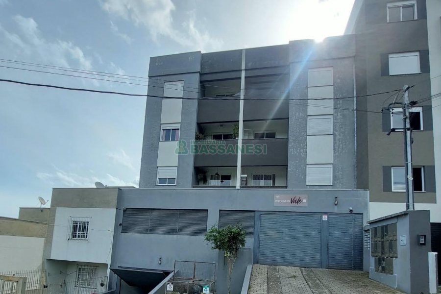 Apartamento com 65m², 2 dormitórios, 1 vaga, no bairro Nossa Senhora das Graças em Caxias do Sul para Alugar