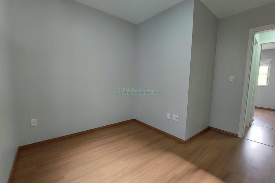 Apartamento com 65m², 2 dormitórios, 1 vaga, no bairro Nossa Senhora das Graças em Caxias do Sul para Alugar