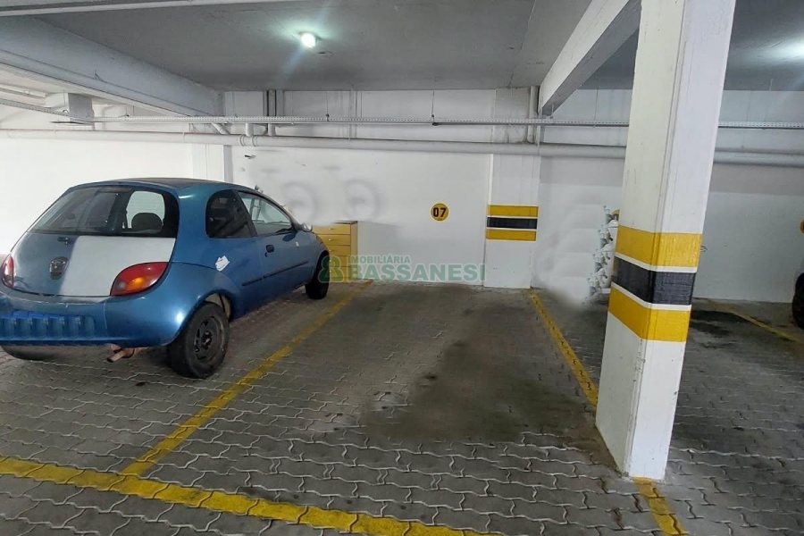 Apartamento com 65m², 2 dormitórios, 1 vaga, no bairro Nossa Senhora das Graças em Caxias do Sul para Alugar