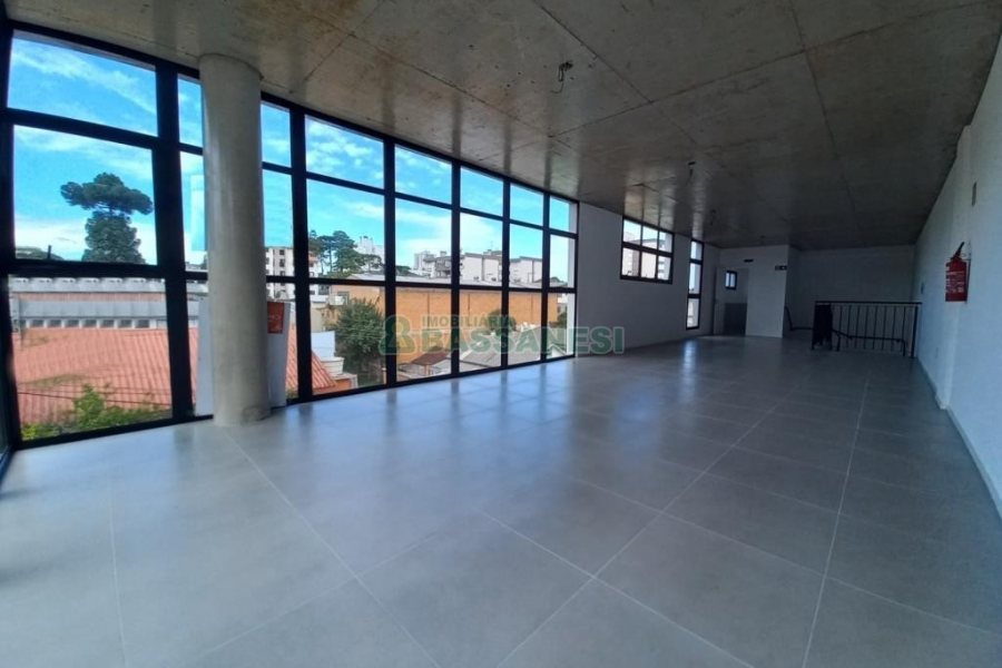 Loja com 145m², 1 vaga, no bairro Sagrada Família em Caxias do Sul para Alugar