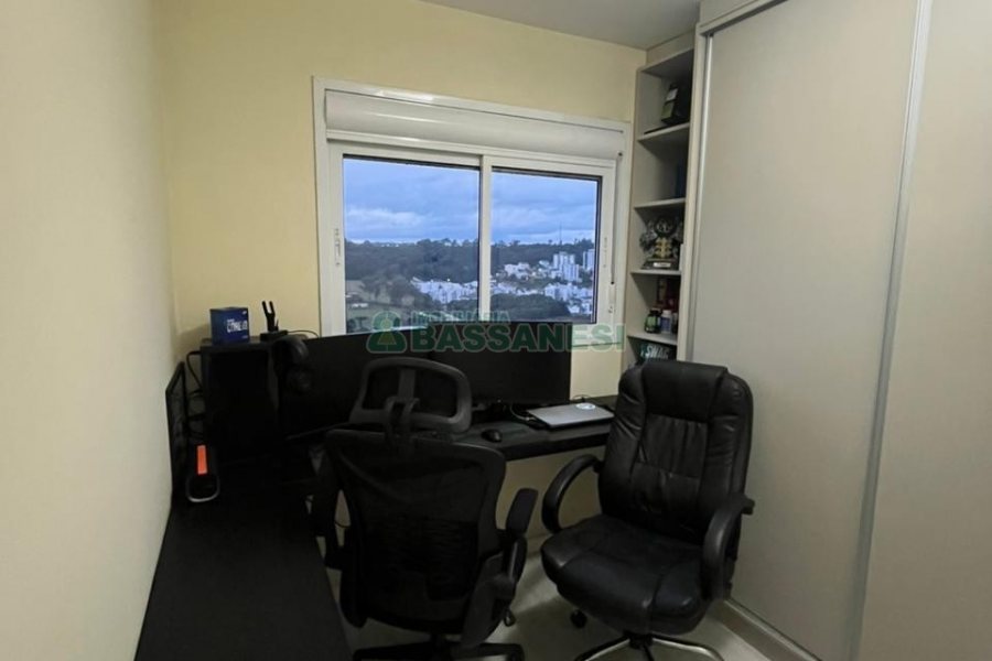 Apartamento com 60m², 2 dormitórios, 1 vaga, no bairro Colina Sorriso em Caxias do Sul para Alugar