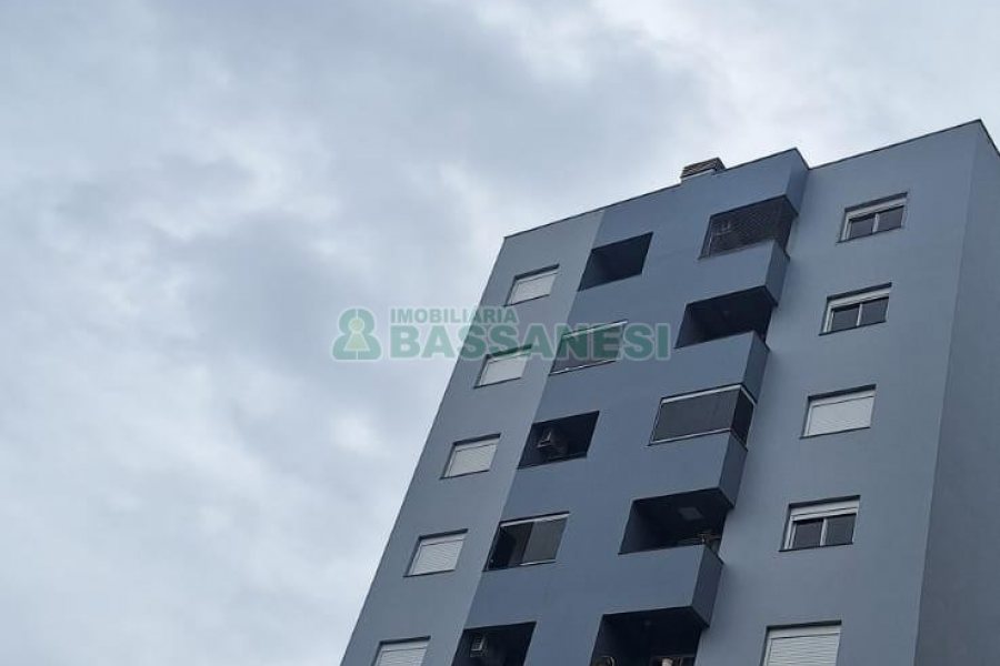 Apartamento com 60m², 2 dormitórios, 1 vaga, no bairro Colina Sorriso em Caxias do Sul para Alugar