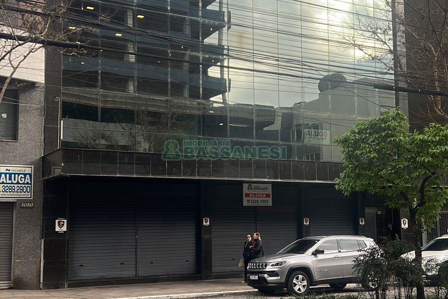 Loja com 200m², no bairro Cinqüentenário em Caxias do Sul para Alugar