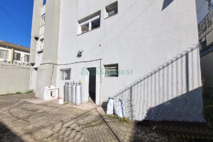 Loja com 150m², no bairro Pio X em Caxias do Sul para Alugar