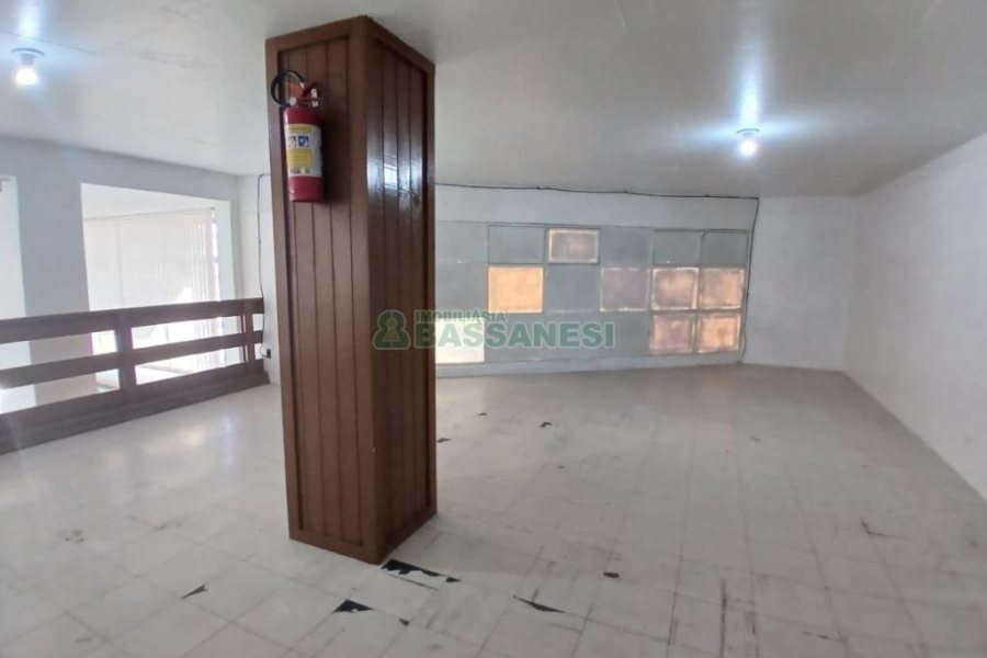 Loja com 156m², no bairro Lourdes em Caxias do Sul para Alugar