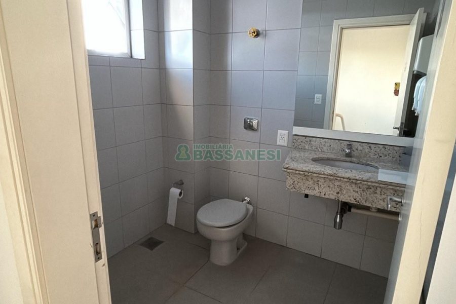Loja com 89m², no bairro Kayser em Caxias do Sul para Alugar