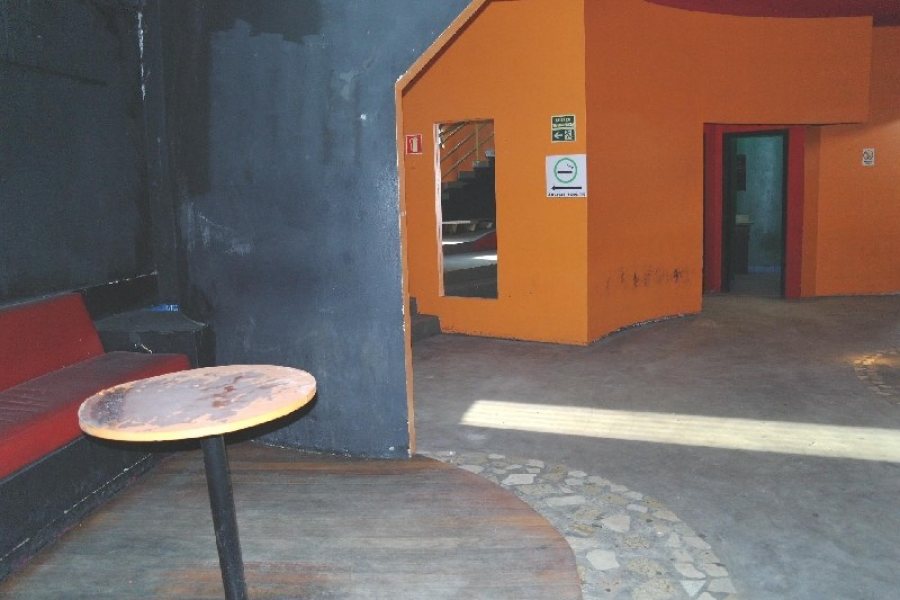 Predio com 1296m², 3 dormitórios, no bairro De Lazzer em Caxias do Sul para Comprar