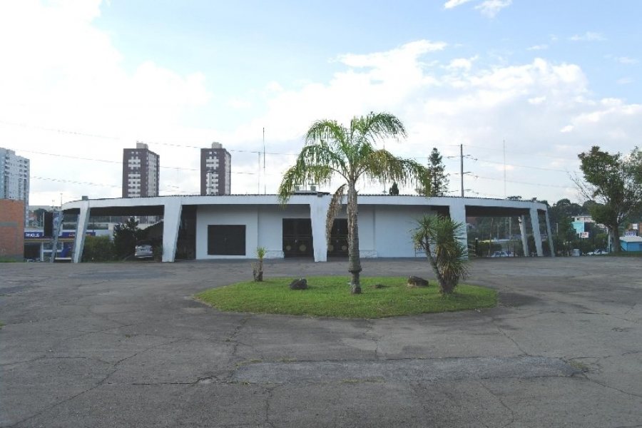 Predio com 1296m², 3 dormitórios, no bairro De Lazzer em Caxias do Sul para Comprar