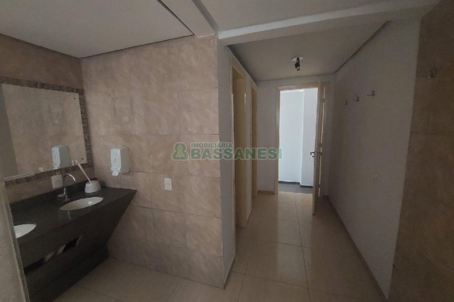 Loja com 376m², no bairro Centro em Caxias do Sul para Alugar