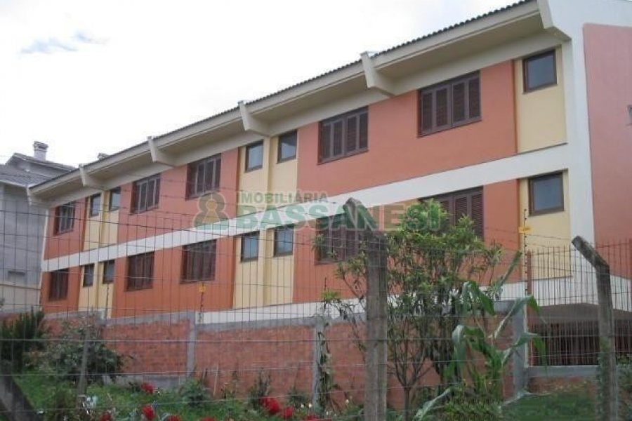 Apartamento com 50m², 1 dormitório, 1 vaga, no bairro Petrópolis em Caxias do Sul para Alugar