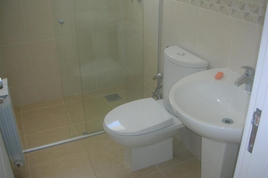 Casa com 400m², 3 dormitórios, 3 vagas, no bairro Jardim América em Caxias do Sul para Comprar